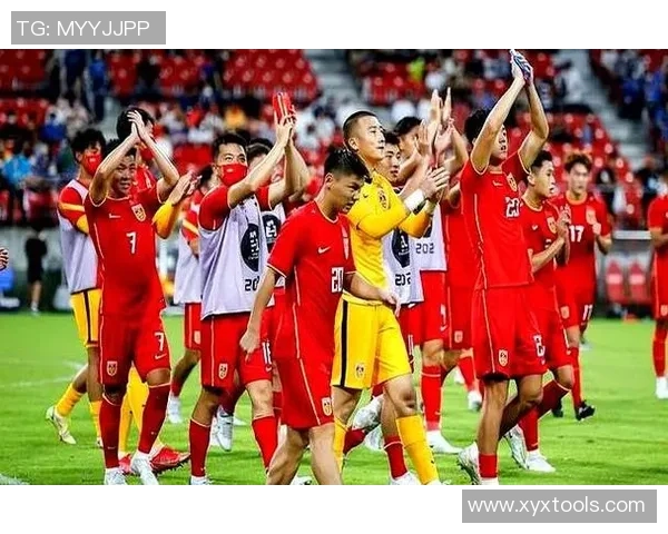 中国足球新星崛起引发热潮球迷期待未来的辉煌表现与国际舞台的挑战 中国足球新星崛起引发热潮球迷期待未来的辉煌表现与国际舞台的挑战