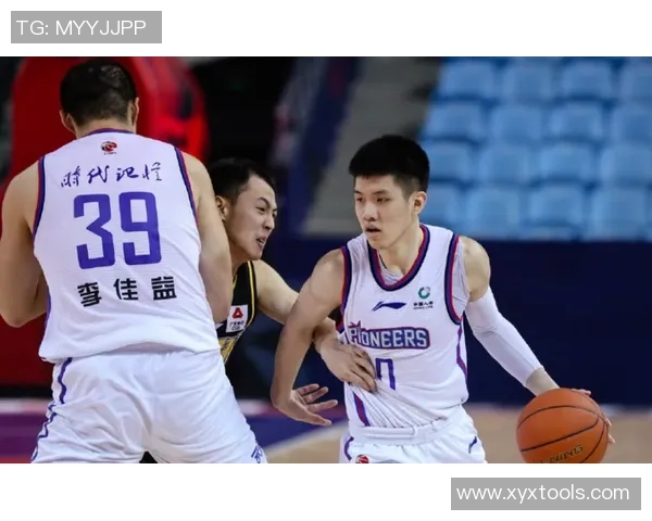 重庆篮球队实力强劲荣登全国篮球实力排行榜第七名 重庆篮球队实力强劲荣登全国篮球实力排行榜第七名